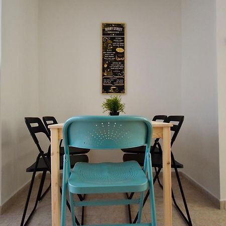 בודפשט Budget Apartment By Hi5 - Akacfa 4 מראה חיצוני תמונה