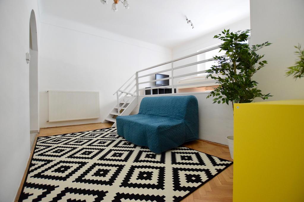 בודפשט Budget Apartment By Hi5 - Akacfa 4 מראה חיצוני תמונה