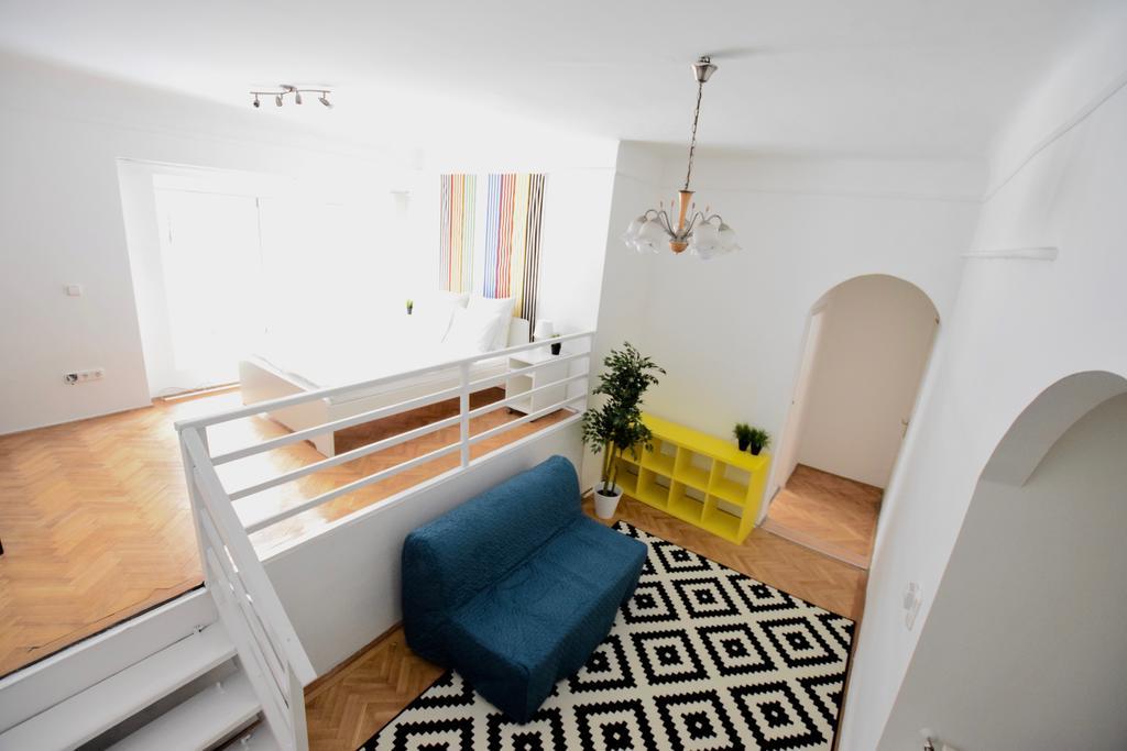 בודפשט Budget Apartment By Hi5 - Akacfa 4 מראה חיצוני תמונה